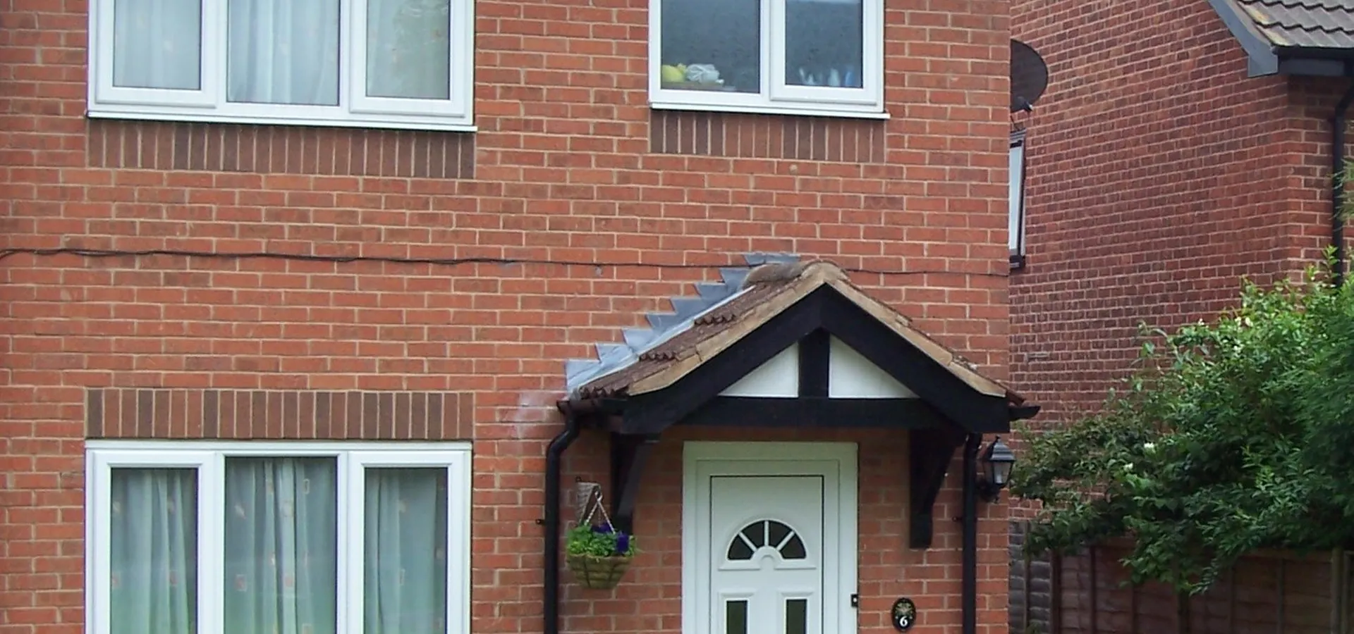 Lean-To Hither Green
